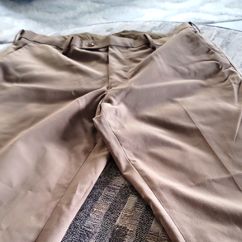 Men's Tan Pants